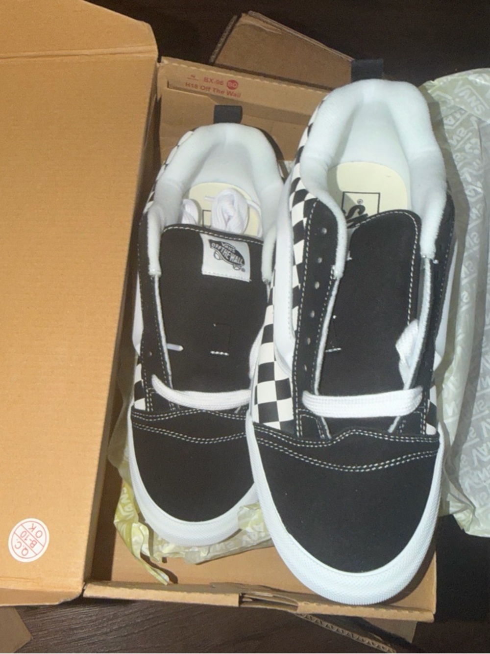 VANS Knu Skool Checkerboard Men’s Size 10 Black True White Shoes VN000D22BPB - Picture 4 of 5